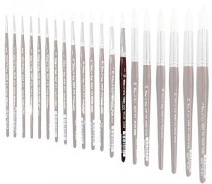 Neef 970 Robert Wade Taklon Round Size 10