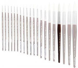 Neef 970 Robert Wade Taklon Round Size 16