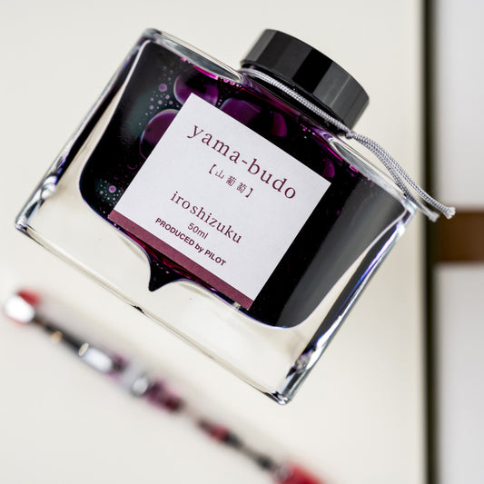 Pilot Iroshizuku Ink 50ml Yama-budo / Crimson Glory Vine