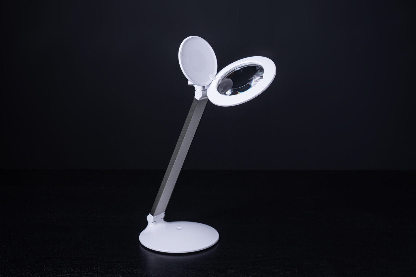 Daylight Halo Go 2 Magnifier Light