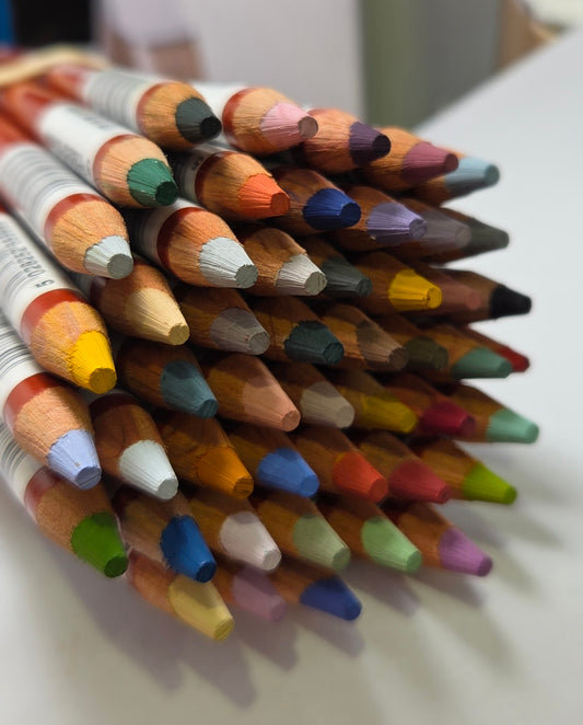 Derwent Drawing Pencil Bundle 48 New Colours