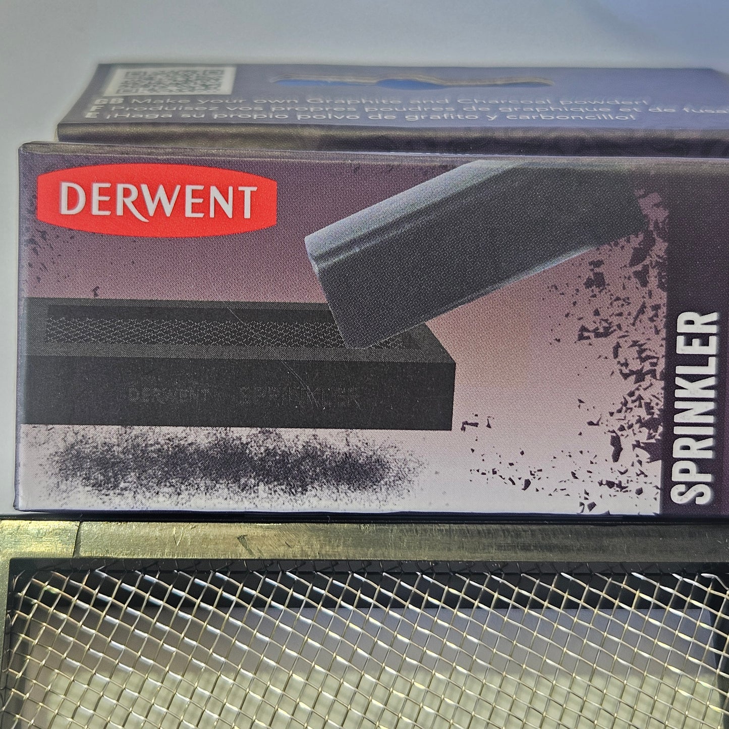 Derwent Charcoal Pastel Sprinkler SALE