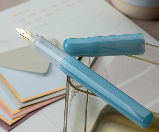 Pilot Kakuno Madoromi Medium Fountain Pen Light Blue